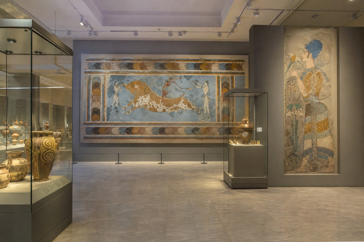 Minoan frescoes and artefacts in the Heraklion Archaeological Museum, Crete